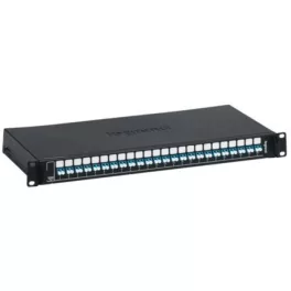   Legrand 032165 19" 1U 24port 24xLC duplex monomódusú toldóval fekete LCS3 optikai patch panel