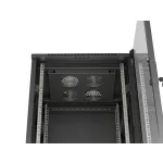 Lanberg FF01-6622-12B 19 22U SZÉL:600mm MÉLY:600mm MAG:1159mm lapraszerelt üvegajtós fekete álló rack szekrény