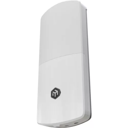 MikroTik FTC21-UPS 2xGbE LAN 1x2.5GbE SFP port IP67 kültéri média konverter 2500mAH tartalék akkumulátorral