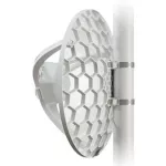 MikroTik LHGGM&EG18-EA LHG LTE18 kit 1xGbE LAN port LTE CAT18 modem 17dBi integrált antenna