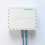 MikroTik RB750Gr3 hEX 5xGbE LAN port router