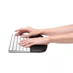 Csuklótámasz billentyűzethez, géltöltésű, alacsony profil, kisméretű, KENSINGTON "ErgoSoft™", fekete