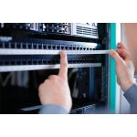 Feliratozógép szalag, tartós poliészter, 9 mm x 5,5 m, DYMO "Rhino",fehér-fekete