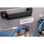 Feliratozógép szalag, tartós poliészter, 9 mm x 5,5 m, DYMO "Rhino",fehér-fekete