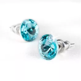   Fülbevaló, light türkíz SWAROVSKI® kristállyal, csúcsos, 8mm, ART CRYSTELLA®