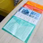 Irattartó tasak A4, PP patentos Bluering® transzparens pink