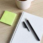 Golyóstoll 0,5mm hatszögletű test kupakos Bluering® Flash, írásszín fekete