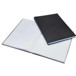   Beírókönyv A4, 200lap fekete PVC borító, Bluering kockás